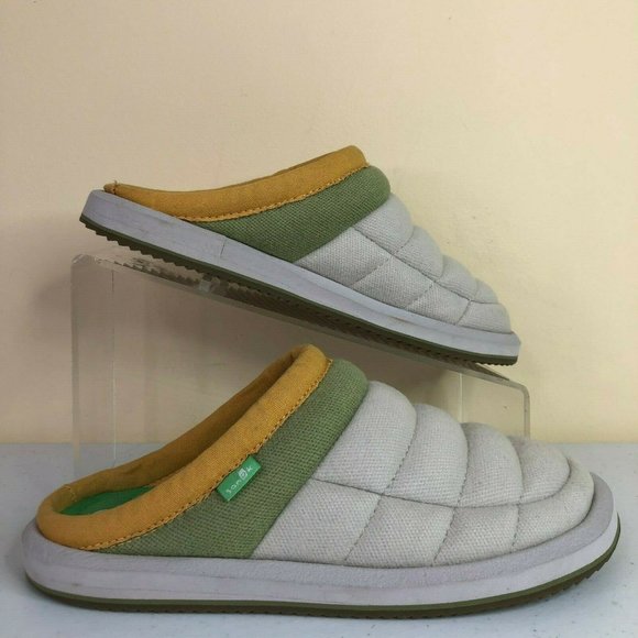 sanuk clogs